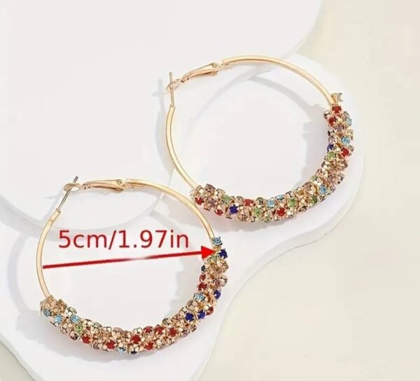 482124036_122139498614518320_8537851632497308257_n Boucles créoles Boho chic colorés en strass