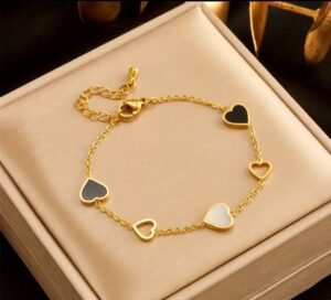 Bracelet petit cœur avec incrustation de résine nacré en acier inoxydable