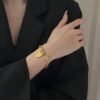 Bracelet en acier titane avec fermoir OT en forme de cœur avec zircone cubique