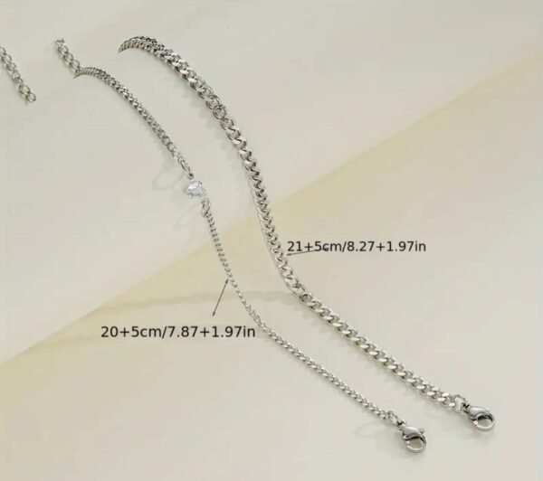 490491832_122145603248518320_3110867069695985821_n Chaîne de pied strass cœur en acier inoxydable