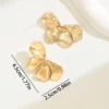 Boucles d'Oreilles Clous Élégantes Plaquées Or 14K à Motifs Floraux et Géométriques