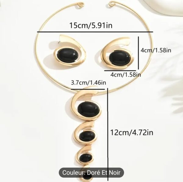 fc8569af-ce42-46be-8888-7634f0f95359 Ras de cou style géométrique et spirale avec pierre acrylique noire (Doré ou Argenté)