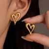 Boucles d'oreilles en forme de cœur doré en acier inoxydable