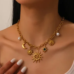 Collier Pendentif Rétro Bohème Soleil & Lune Doré