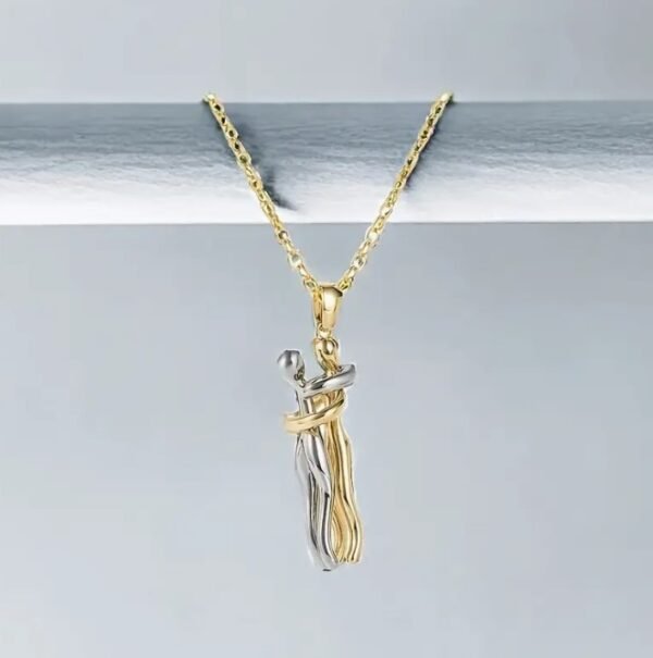 Capture d’écran 2025-09-08 113401 Collier Pendentif Couple Étreinte en Acier Inoxydable