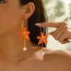 Boucles d'Oreilles Élégantes en Fleur Artificielle