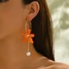 Boucles d'Oreilles Élégantes en Fleur Artificielle