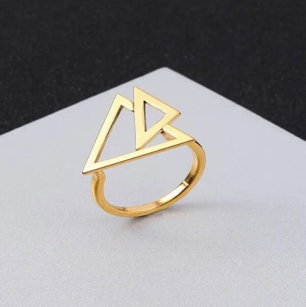 Capture d’écran 2025-09-17 112430 Bague Triangulaire Géométrique en Acier Inoxydable