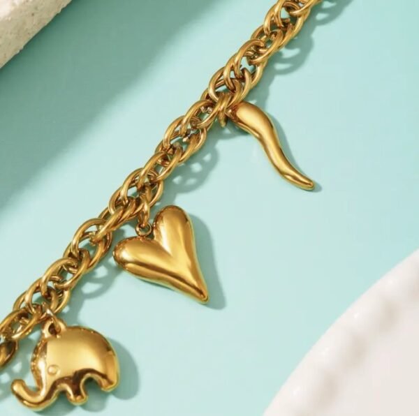 Bracelet Cœur Vintage en Acier Inoxydable