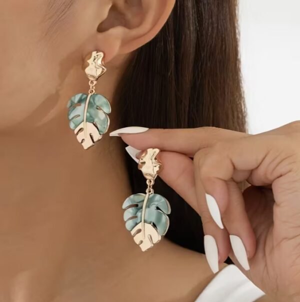 Boucles d'Oreilles en Feuille d'Acrylique Pendentifs Turquoise et Dorés