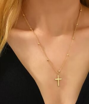 Collier croix doré en acier inoxydable