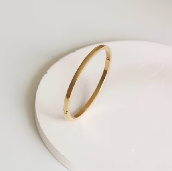 Bracelet minimaliste en acier inoxydable Ep. 4 MM