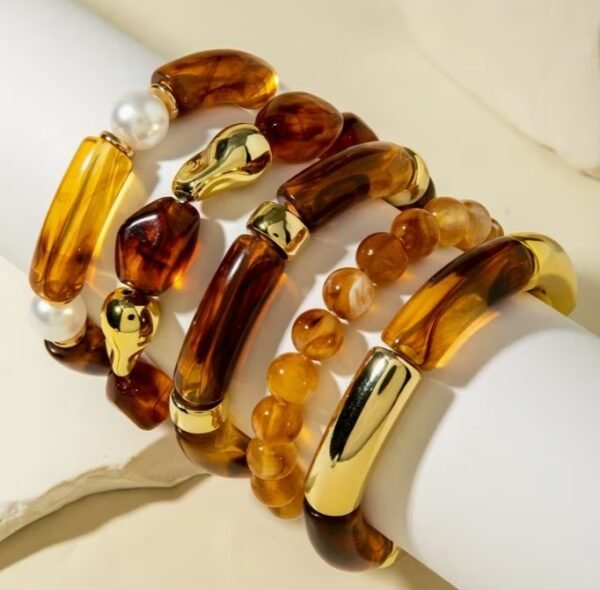 Bracelet en Perles Acryliques Vintage Dorées (Modèle au choix)