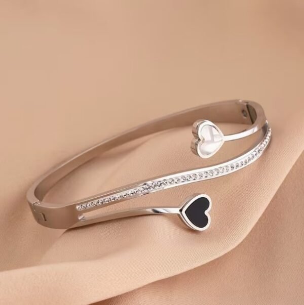 Bracelet Boho Style en forme de cœur (Modèle au choix)