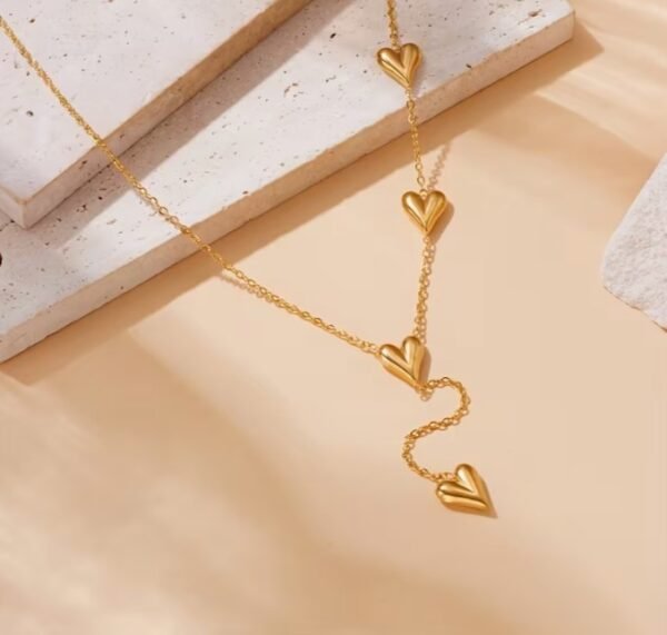 Collier Géométrique Pentagonal