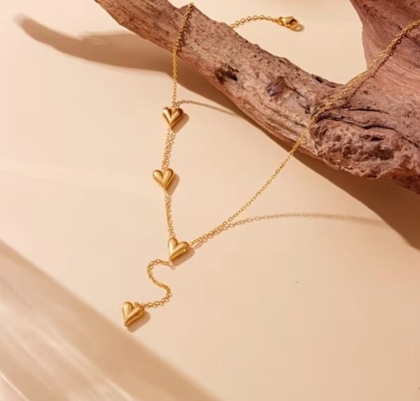Collier Géométrique Pentagonal