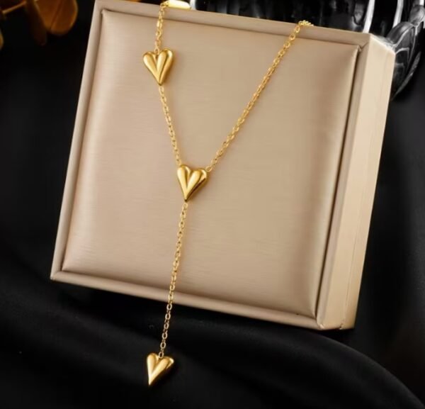 Collier Géométrique Pentagonal