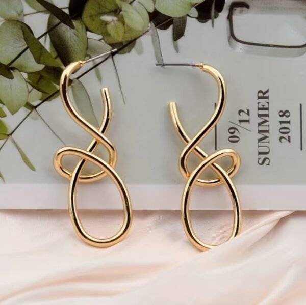 Boucles d'oreilles Minimaliste à Nœuds Dorés