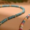 Collier Pendentif Bohème avec Pierres Synthétiques 4MM (Modèle au choix)